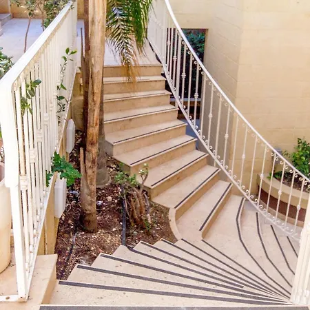 Modern And Wellness 3 Bedrooms Apt - Happy Apartment