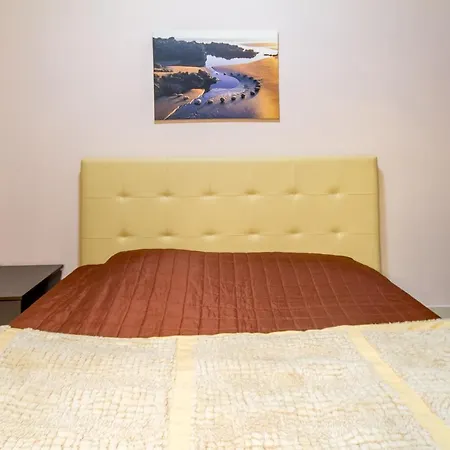 Modern And Wellness 3 Bedrooms Apt - Happy * Qala
